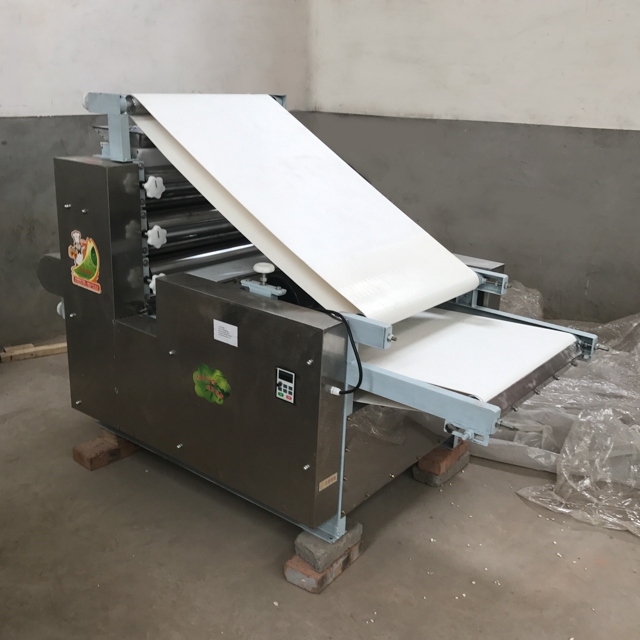 Dumpling Sheet Making Machine/ pizza base machine 